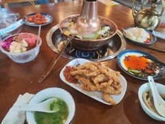 -岳记兴隆·青城腊排铜火锅(融创店)