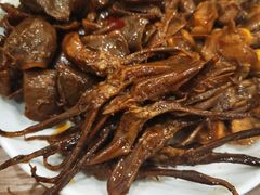 小肚-蓝精灵饺子店