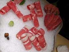 牛羊肉拼盘-余欢领鲜火锅(新街口店)