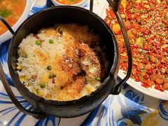 -川流不息·地道川菜·小龙虾(新松江路店)