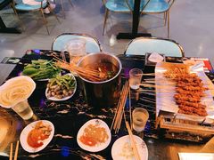 -火枪手串吧·鹤岗小串涮肚(亦庄店)