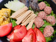 荤素拼盘-八珍玉食鸡煲·打边炉(印象城店)