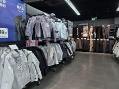 -迪卡侬(西三旗店)