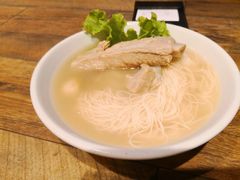 特级龙骨面线汤-松发肉骨茶SongFa(静安嘉里中心店)