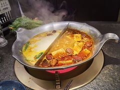 -湊湊火锅·茶憩(打浦桥日月光店)