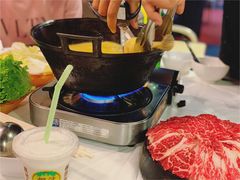 -鲜入围煮花胶鸡海鲜火锅