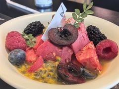 -W COLLECTIVE  DESSERT SHOP