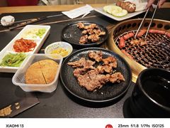 -極屋鮨牛 · 烧肉酒场(时代C馆店)