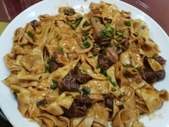 羊肉焖饼-壹阁胡羊焖饼(特色小吃街店)