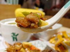 -老乡鸡(上海白玉兰广场店)