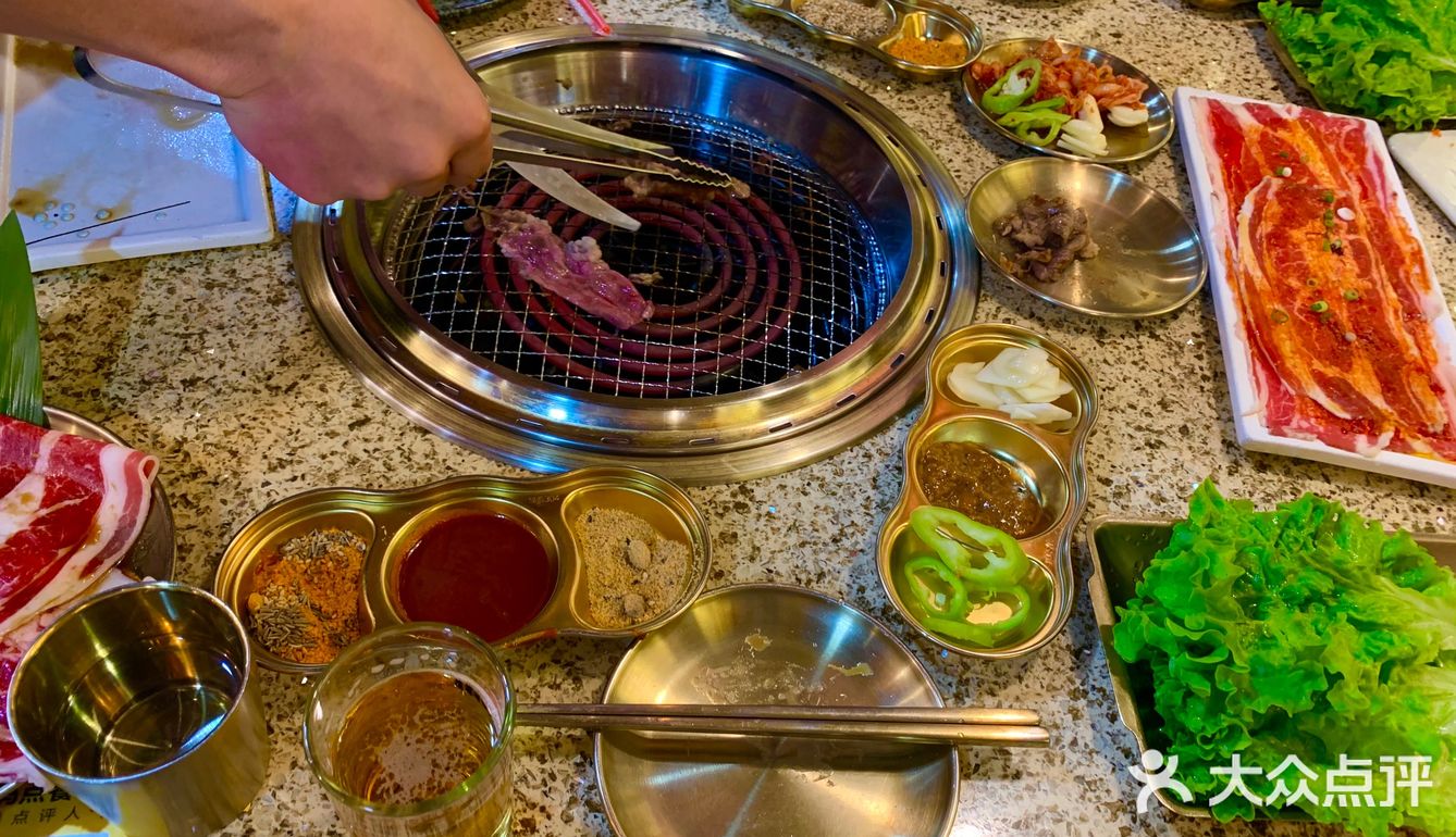 角门马家堡大红门附近的烤肉[调皮]