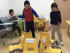 -瑞丁熊原版阅读(大华校区)