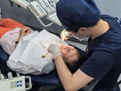 -上海仁爱医院口腔科 · 种植