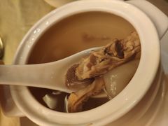 松茸菌花胶炖海参-汇景希尔顿逸林酒店·悦轩中餐厅