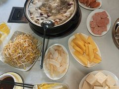 -昭通天麻竹荪火腿鸡(严家地店)