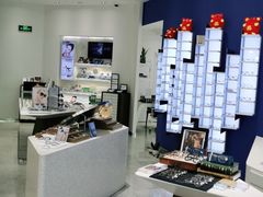-茂昌眼镜(南京西路店)