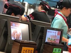 -肯德基(虹桥机场T2北指廊精选外卖点店)