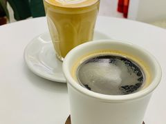 牛奶咖啡-BLACKSHEEP ESPRESSO(建国中路店)