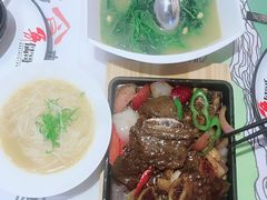 -粤小馆(天安云谷店)