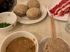 麻酱小料-八先生涮肉房(三里河店)