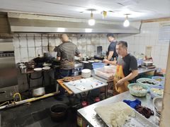 -九九牛肉馆(南山路店)