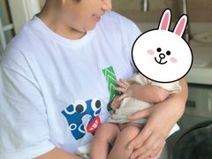 -爱的果实月嫂育婴师(世纪东方店)