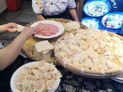 -好吃街美食城(八一广场店)