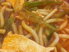 -辣风芹酱香米粉(新疆炒米粉软件园店)