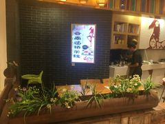 -花馬肆.云南过桥米线(汉神购物广场现场熬汤店)