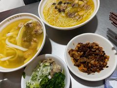 -文山荷鲜居(翠湖店)