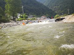 -秦岭峡谷漂流景区