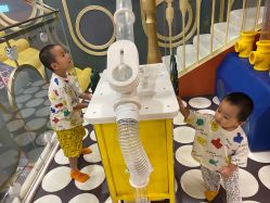 -MELAND CLUB亲子乐园·派对·餐厅(北京芳圆里ID MALL店)