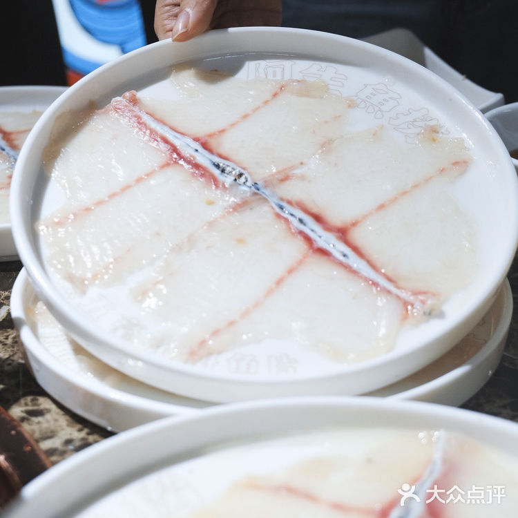 对标海底捞,南京独一家的斑鱼火锅|阿生渔捞