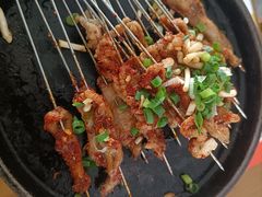 -包整·丝娃娃(一览甲秀楼风景店)