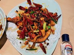 老干妈煸鱿鱼-吕氏疙瘩汤·海鲜新鲁菜(凯德mall新都心店)
