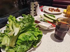 -佰烧海鲜烤肉火锅自助(世茂国际广场店)