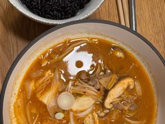 韩式牛肉泡菜汤-Wagas沃歌斯(汇智店)