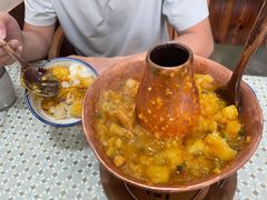 炊锅鸡-蜗牛小馆醉乡民谣云南菜(惠新西里店)