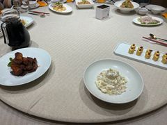 -品悦酒店(三林古镇店)