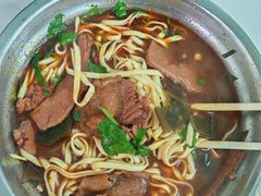 牛肉挂面-薛记襄阳香辣牛肉面(平安路店)
