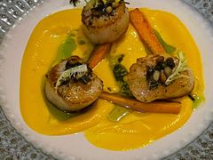 香煎带子配手指土豆泥-Bistro Les Lilas丁香花小酒馆