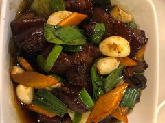 嘉丰红烧肉-嘉丰湘菜馆(芳群园店)
