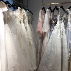 点击看大图 -GRACE KELLY婚纱与礼服(北京店)