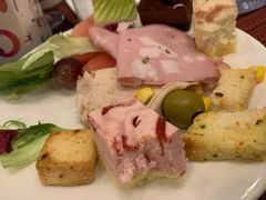 -WOLFGANG PUCK KITCHEN & BAR(迪士尼小镇店)