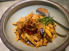 敲糖棒棒鸡-辛香汇·现炒川菜(淮海路百盛店)