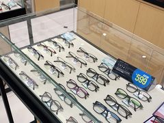 -宝岛眼镜(建外soho店)