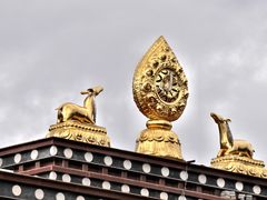 -噶丹松赞林寺