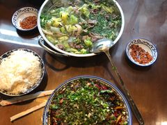 -杨三孃跷脚牛肉(中粮鸿云悦街店)