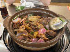 -胡须佬鸡煲四季火锅店(石厦西村直营店)