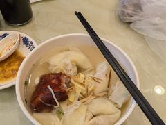 鸡汤三鲜馄饨-王興記(中山路店)